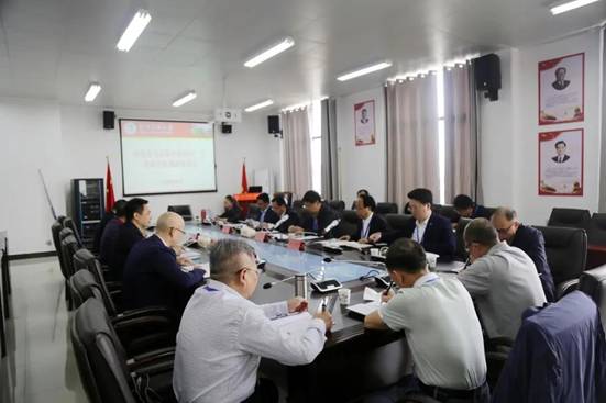 公司党委书记褚光荣一行赴商公司调研指导工作